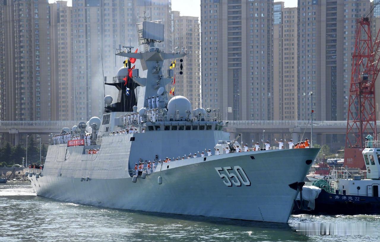 一天一舰：550号潍坊舰
550号潍坊舰也是054A第二批次建造的，2012年7