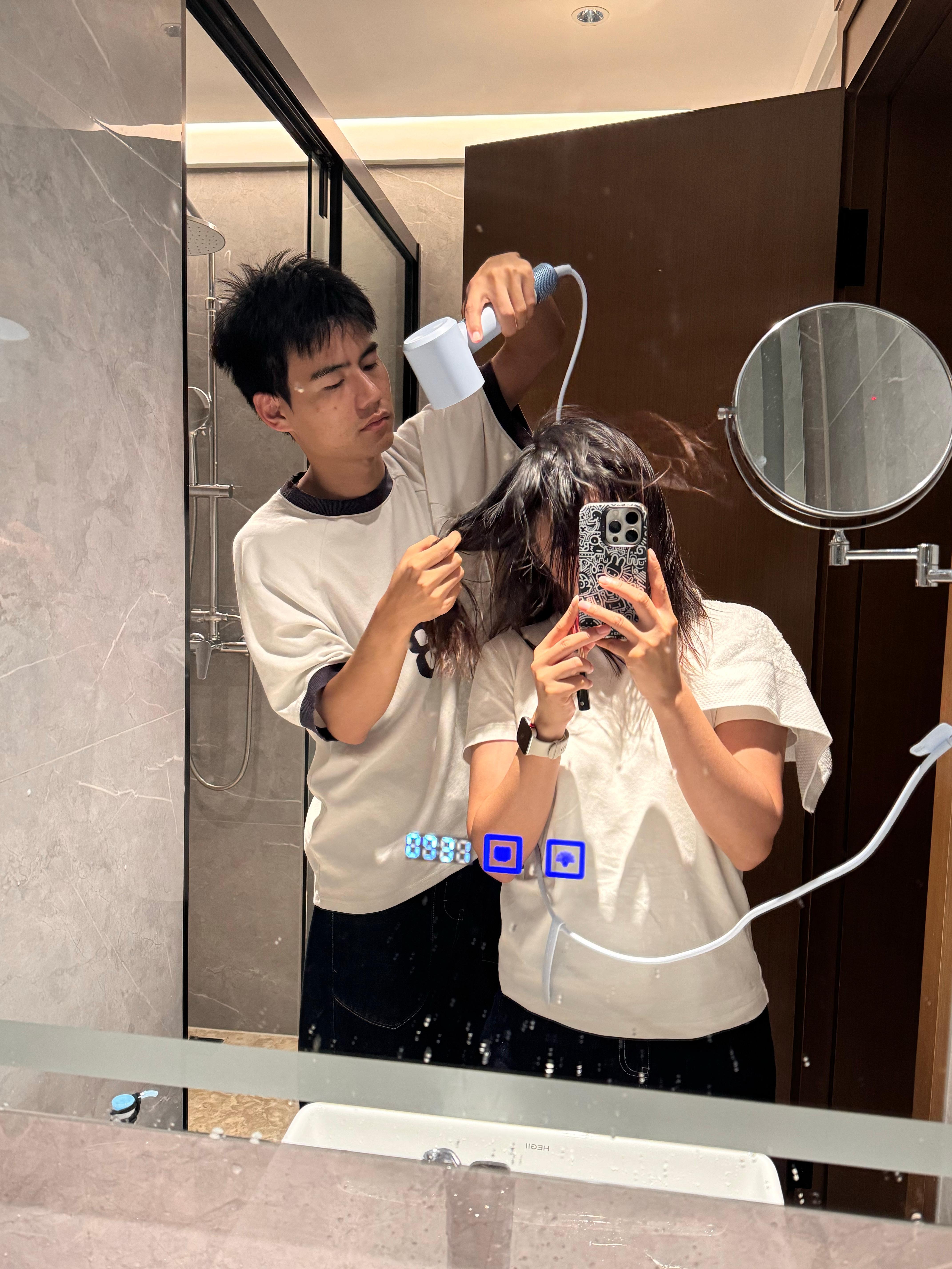 难得温馨时刻[奶牛猫] ​​​