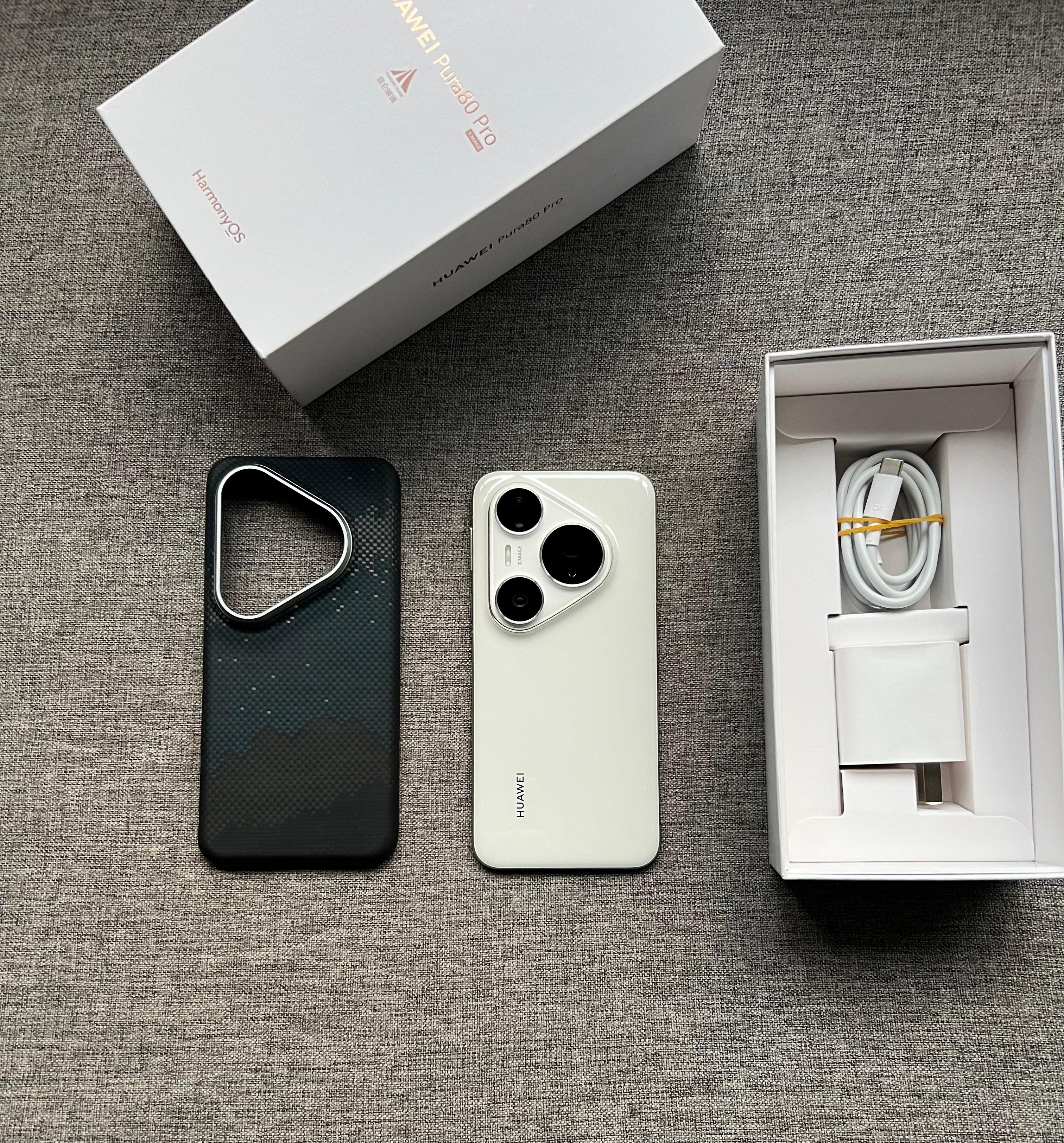 华为Pura 80 Pro 12+512G 釉白屏幕完美，中框细微使用痕迹，🔋