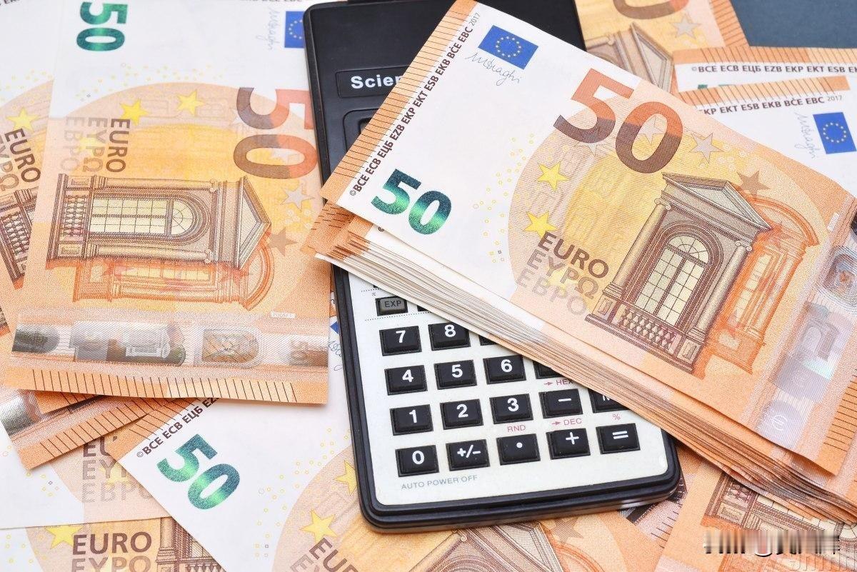 【英国没收俄罗斯的央行资产止步于欧盟峰会后】12月19日，据英国《金融时报》报道