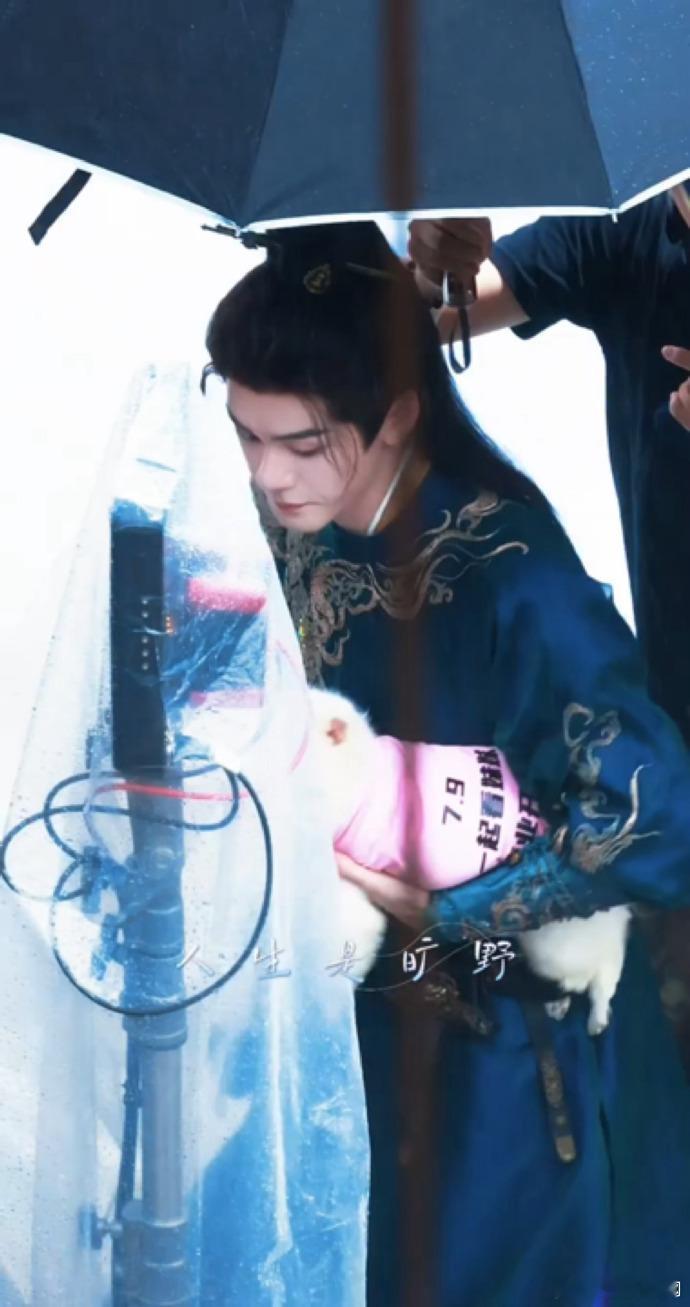 曾舜晞请将门独后剧组奶茶曾舜晞预祝将门独后拍摄顺利 真的是我们请喝奶茶的帅气哥哥