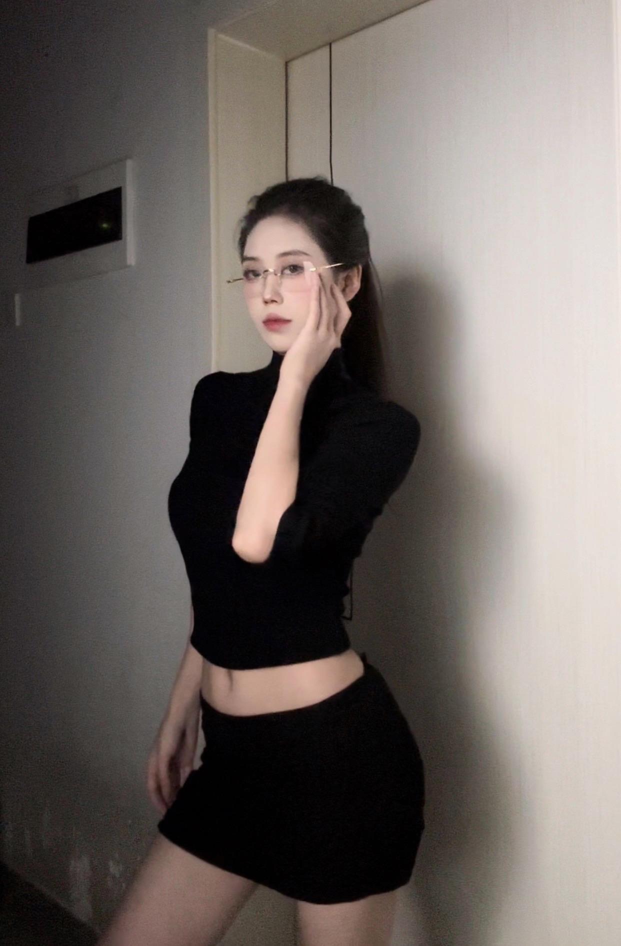 整容医生往我脖子上划虚线什么意思