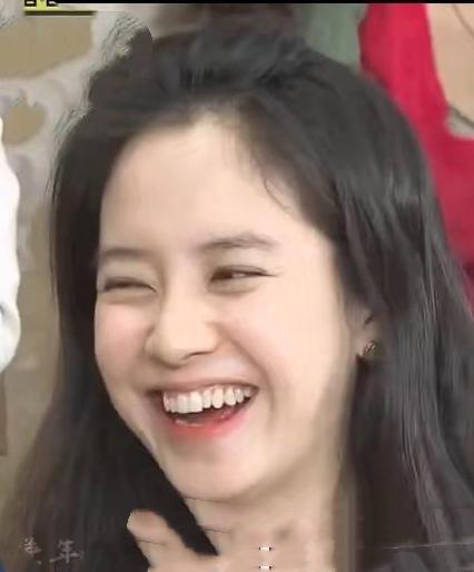 在2025年12月14日播出的《Running Man》节目中。宋智孝自曝曾有过