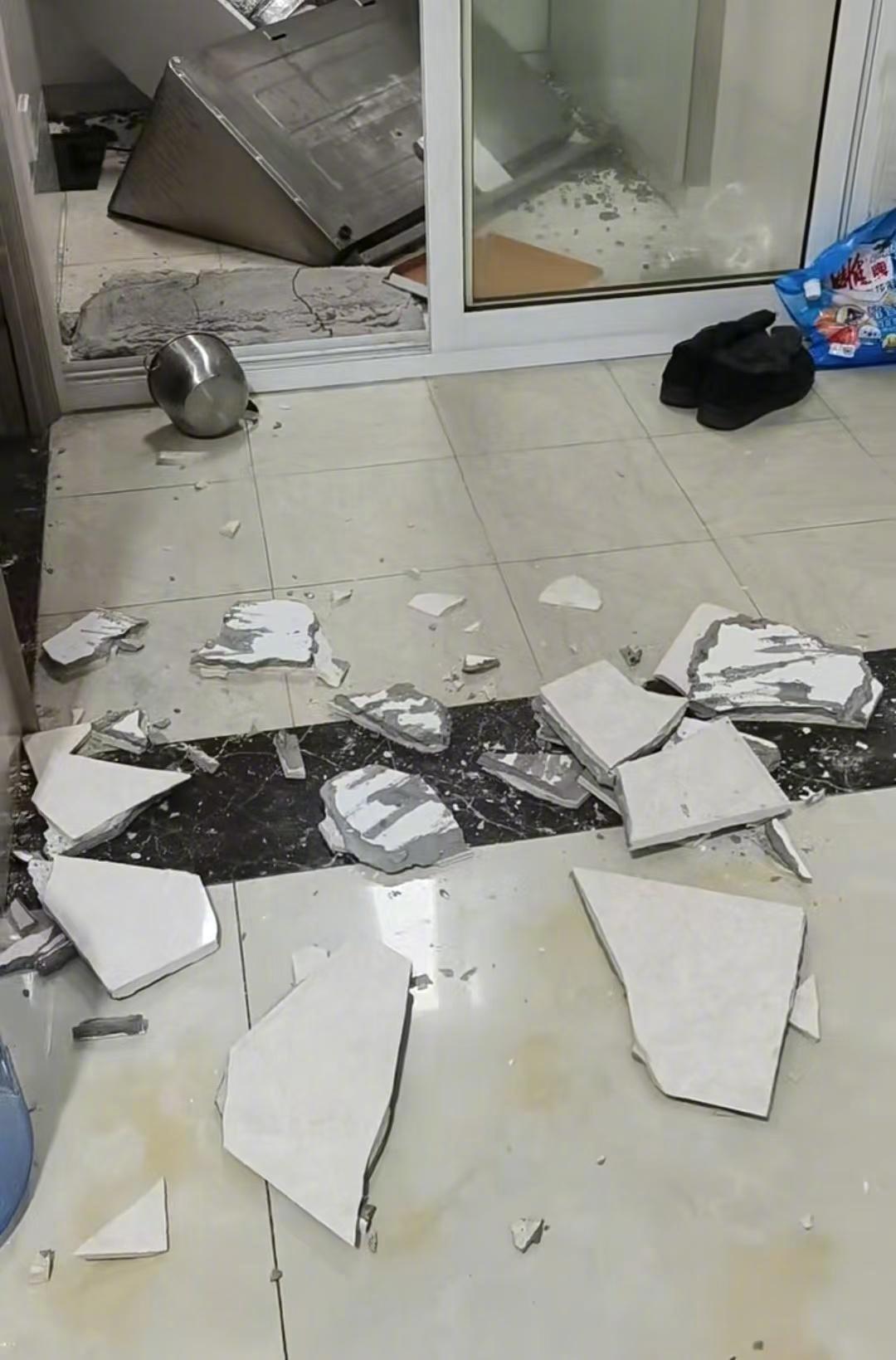 #专家分析宜宾地震震感强因震源浅#【地质专家分析宜宾地震：震感强系因震源浅，对地