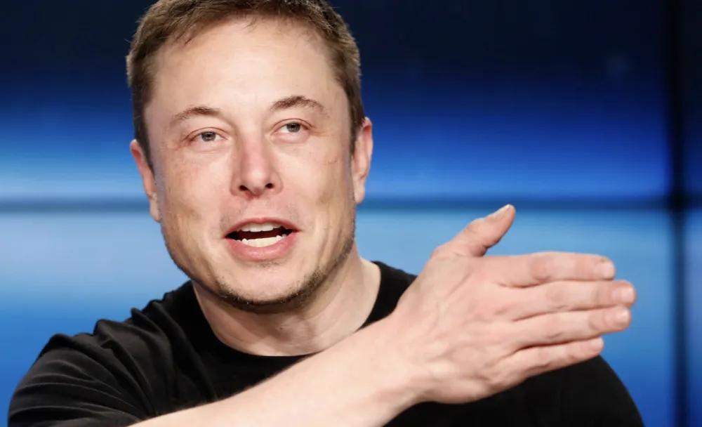 马斯克是不是有点高估自己了呢？

据俄媒1月7日报道，马斯克在博客节目中表示：“