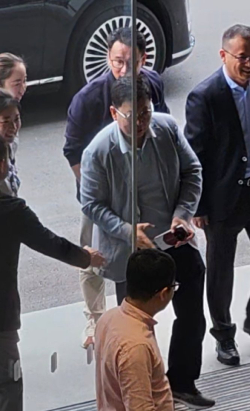 华为Mate90也许可能大概率明早先锋计划华为[超话] ​​​