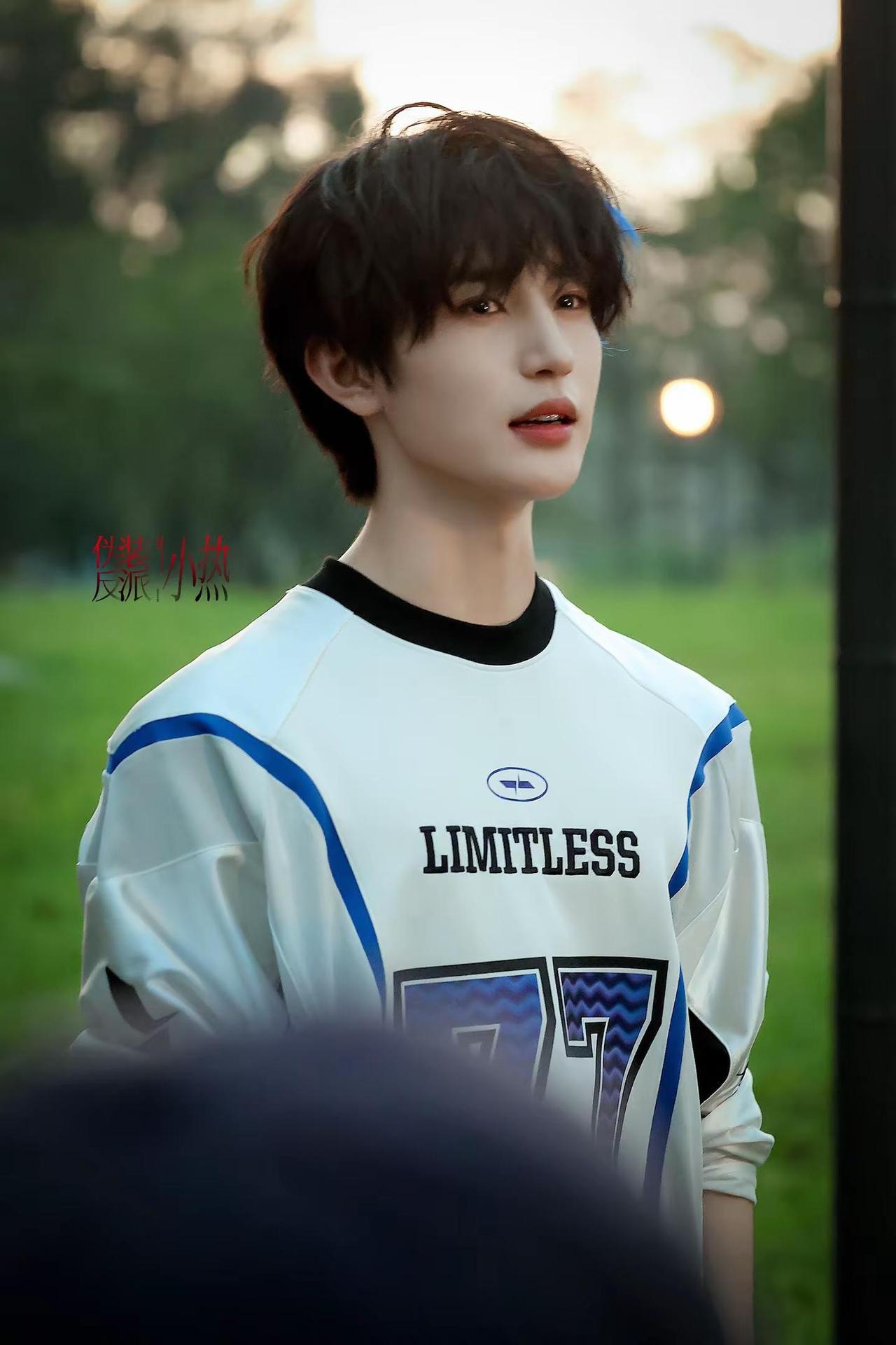 我超甜的77号小蓝乖小孩儿！🥰。@张翅