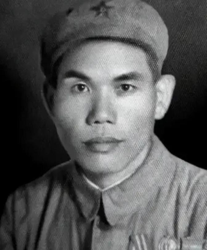 1955年，四野资深旅长王化一，得知授少校军衔，转身对组织干事，苦笑道：“太丢脸