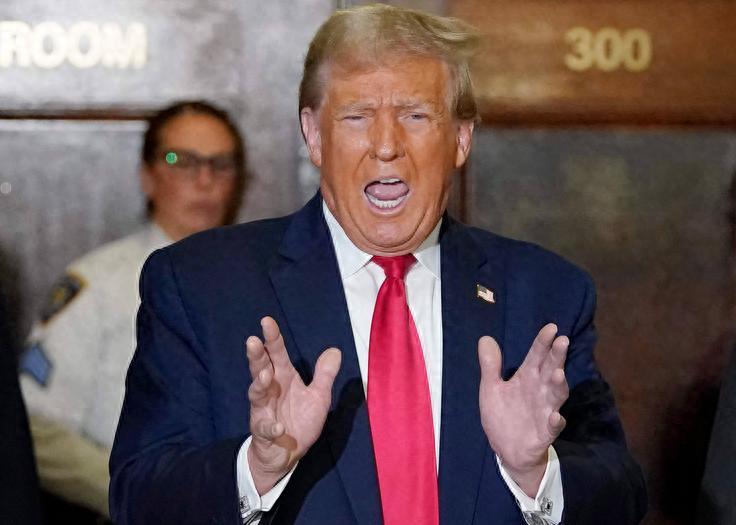 特朗普当众认栽服软，当年喊出145%关税，如今直言太过离谱

最近中美贸易圈出了