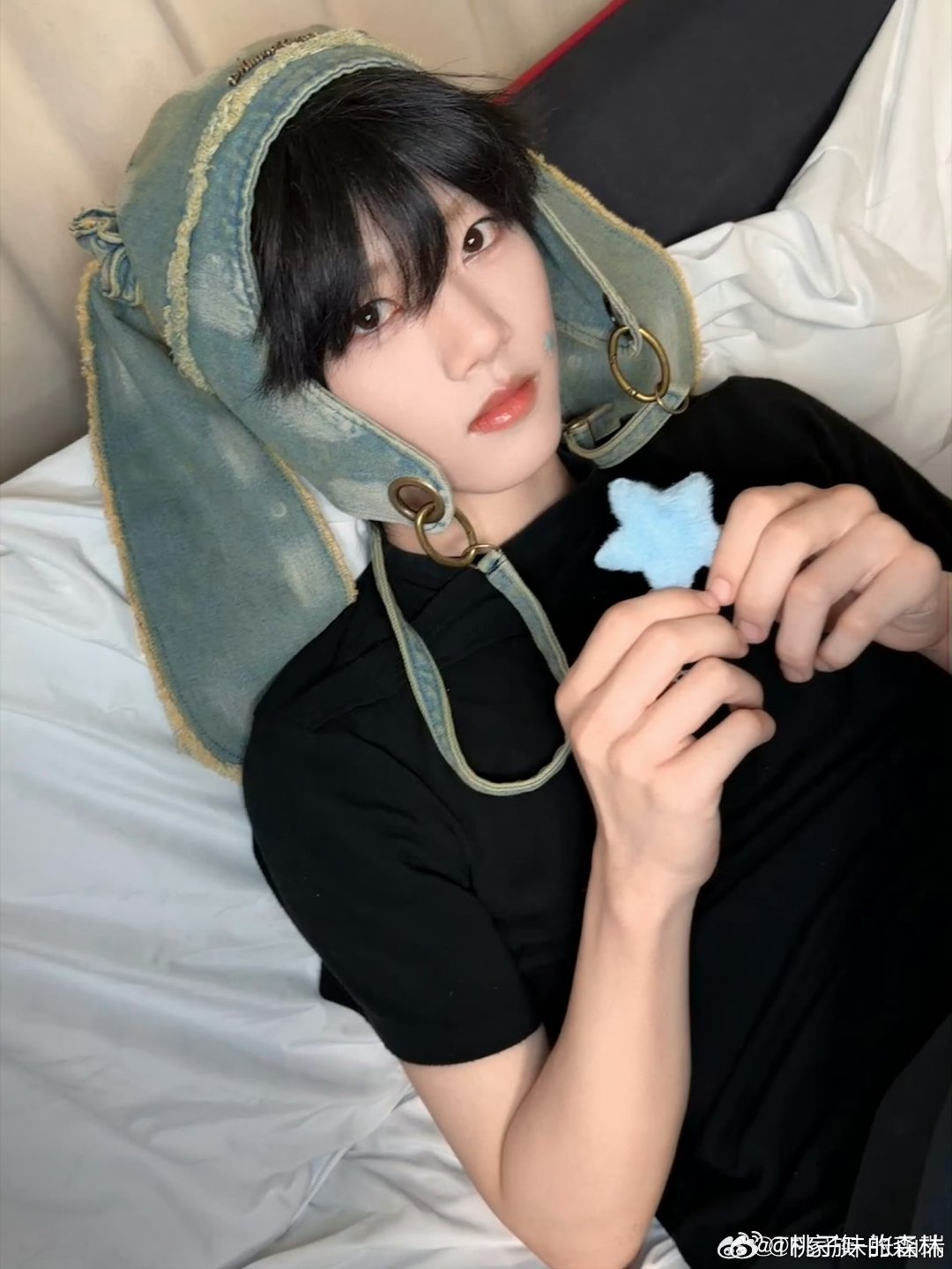 周迅陈都灵张函瑞同一天生日好有缘分 ​​​