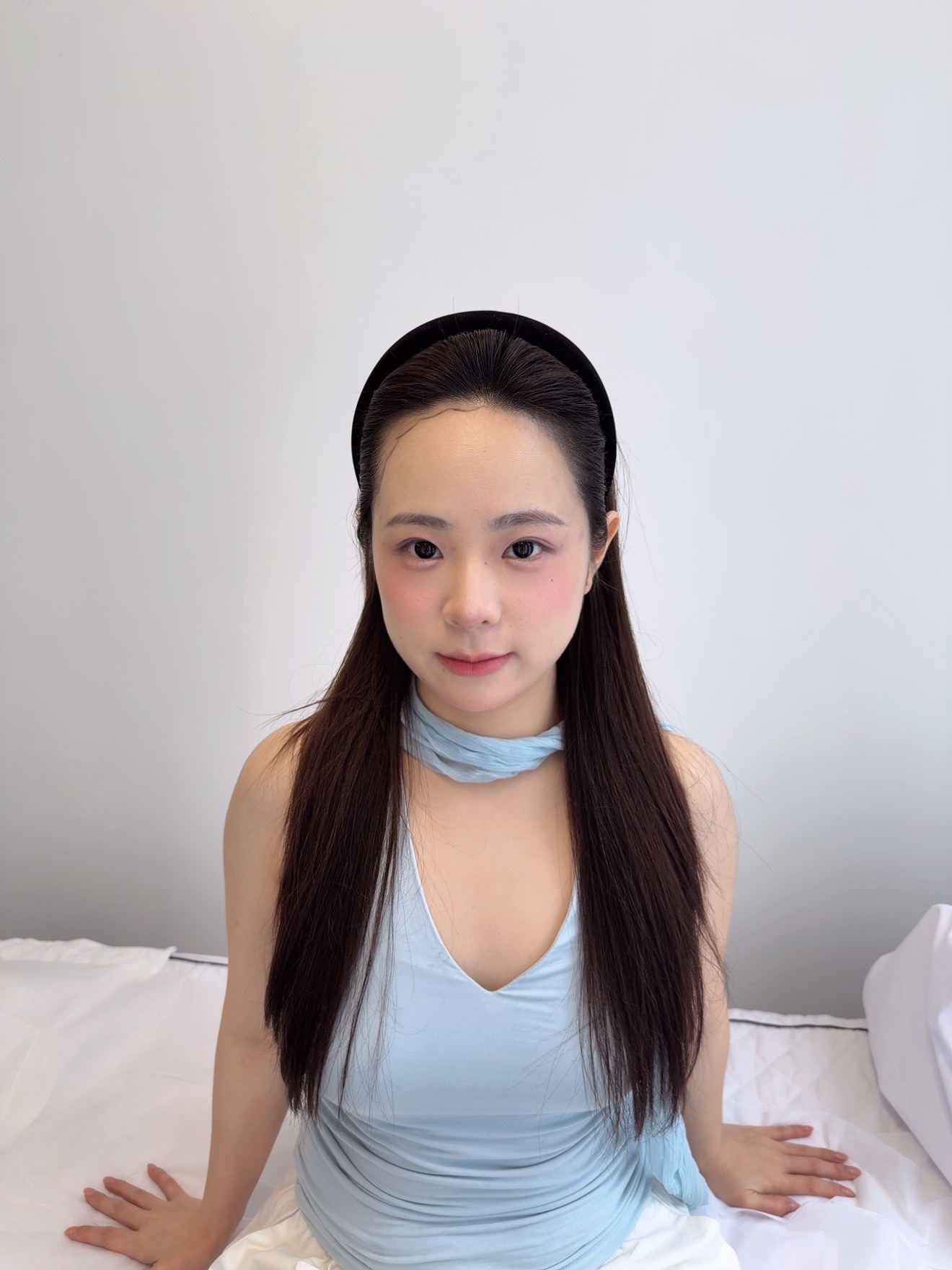 姐妹们 胆小如我 一直想去植发但是不敢今天去纹发际线啦图1️⃣2️⃣是纹了一半的