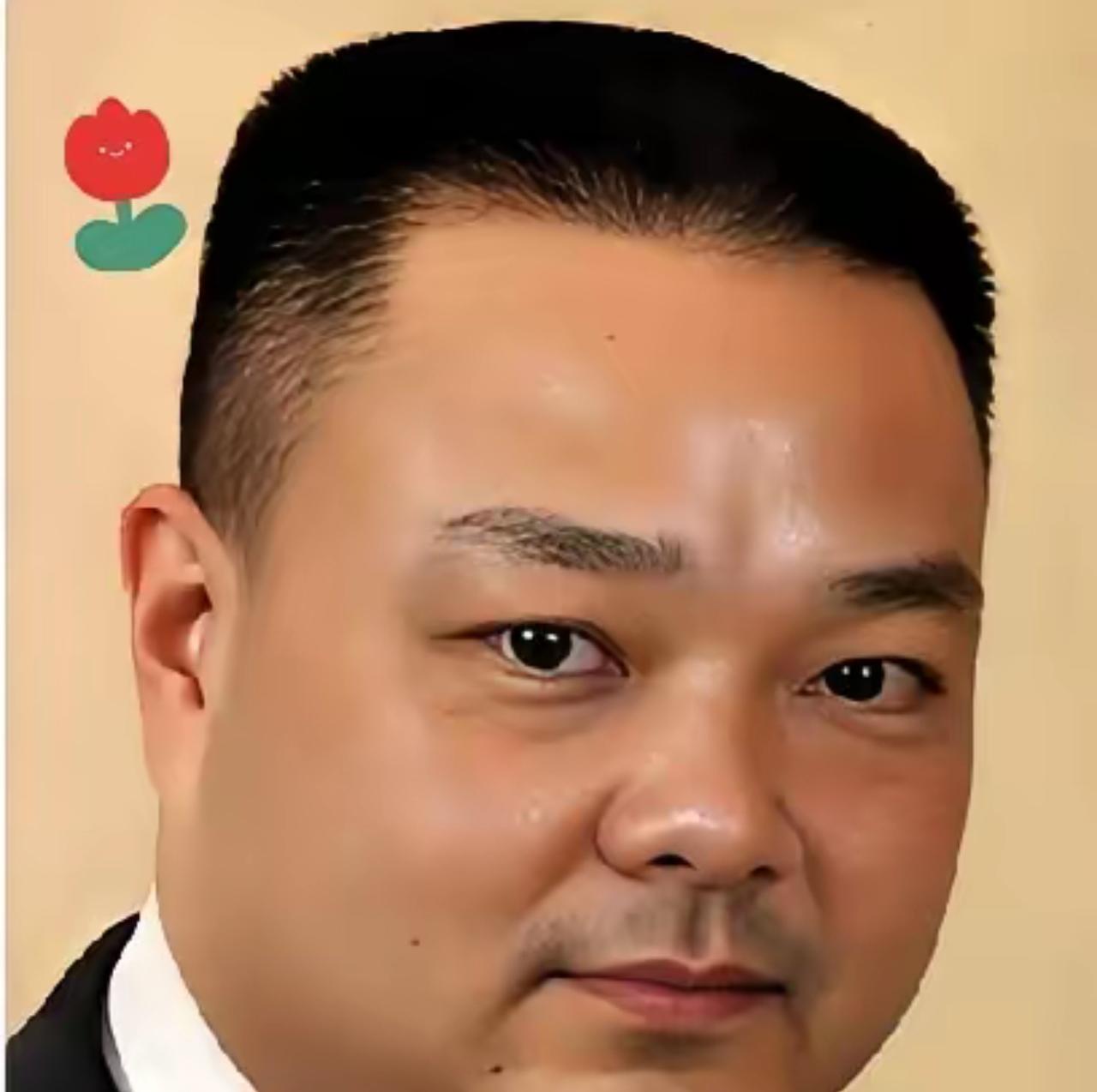 都只盯着孟晚舟的高光时刻，谁还记得任正非家里那个“隐形”的儿子任平？

​老任这