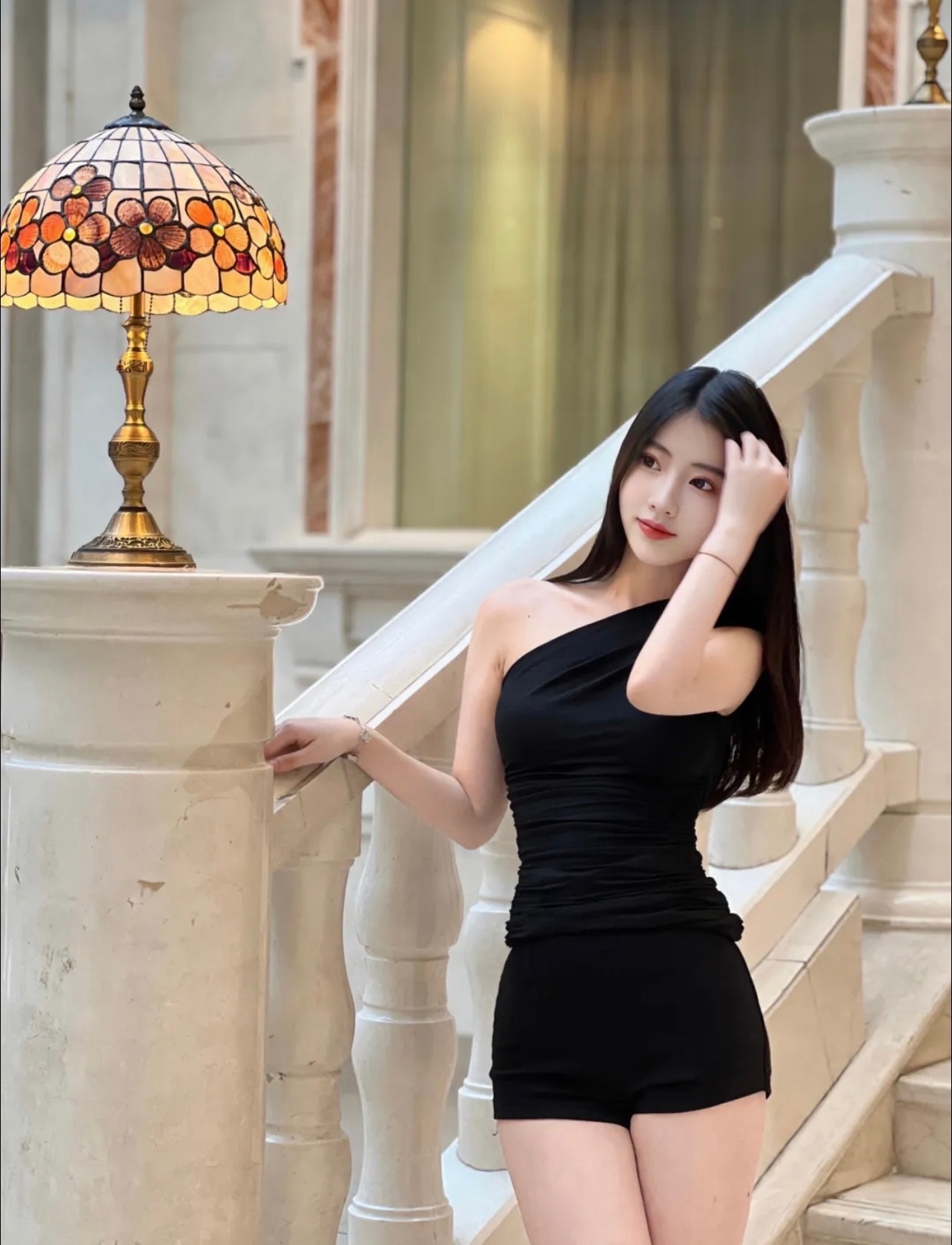 在天津气质美女 ​​​