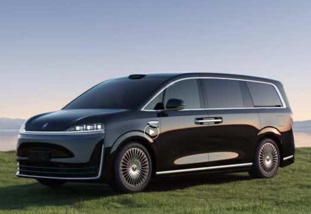 华为宣布智界 V9 于今天正式上市，是鸿蒙智行首款 MPV 车型 。在今天的鸿蒙