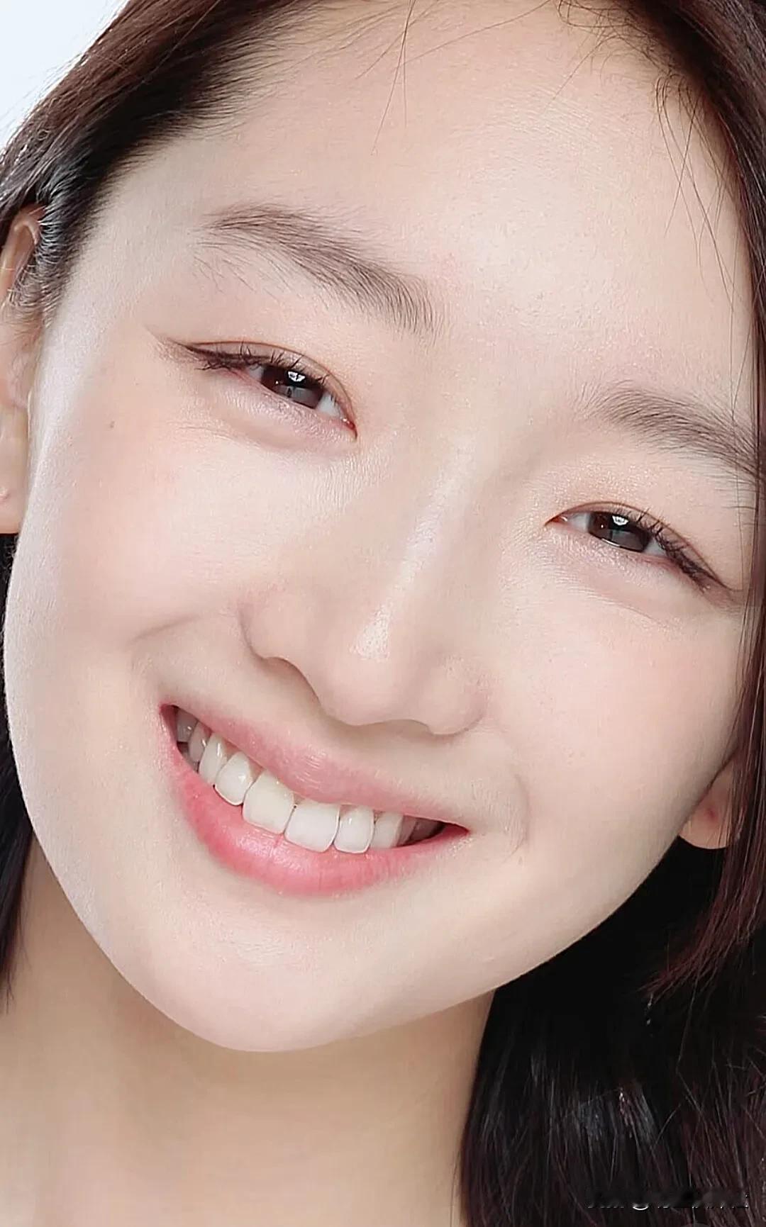 周冬雨｜明星近距离超高清修复图片