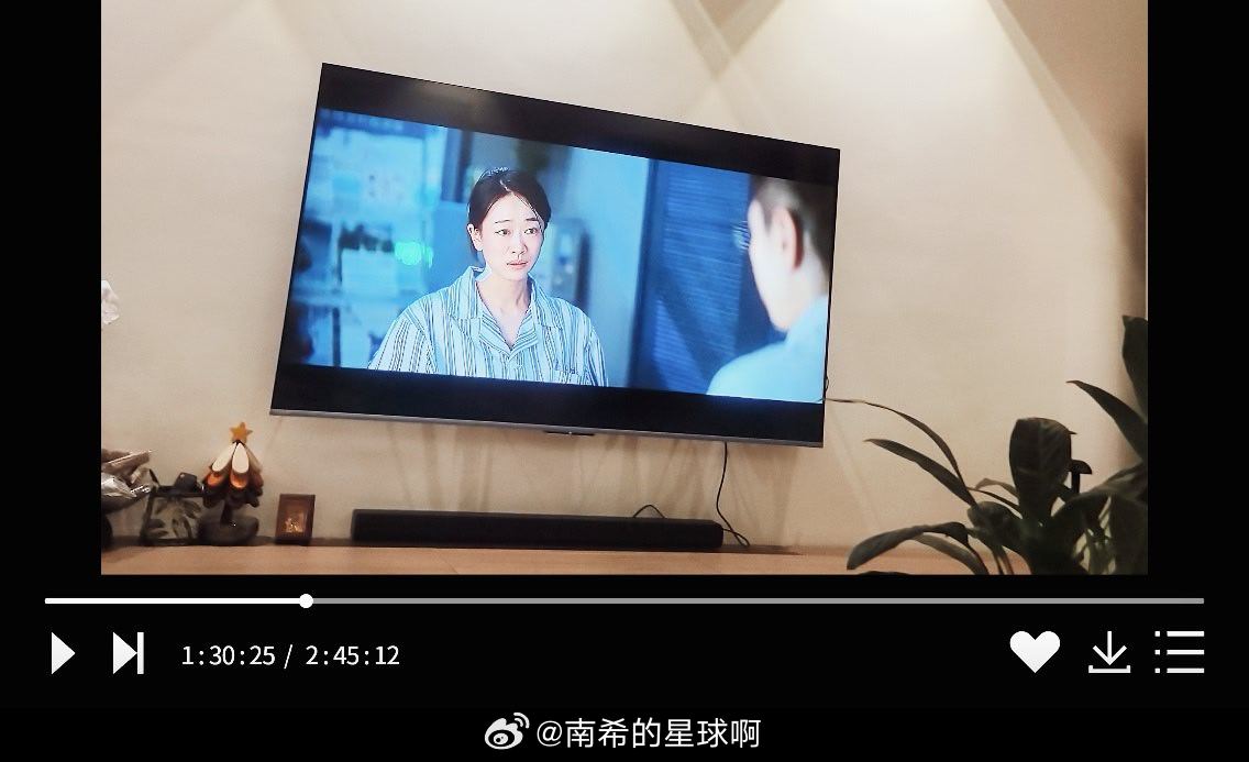 晚上他爸带俩个娃回爷奶家，问我去不去。如果去，晚上可以开车回来。不去的话，他们住