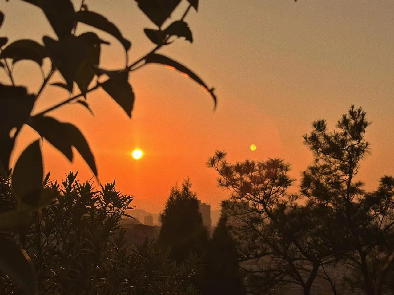 冬日生活打卡季广元城市夕阳红