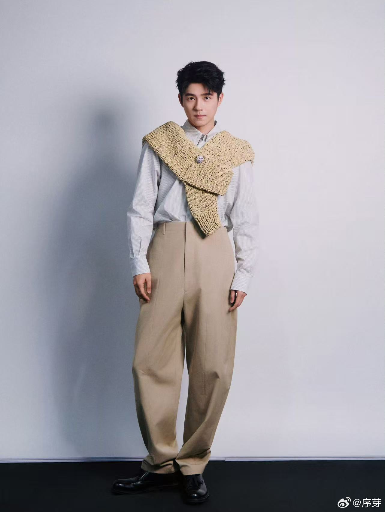 容祖儿宋祖儿礼物撞了刘昊然懵了双祖儿的相遇简直是缘分安排！刘昊然的懵懂表情实在太