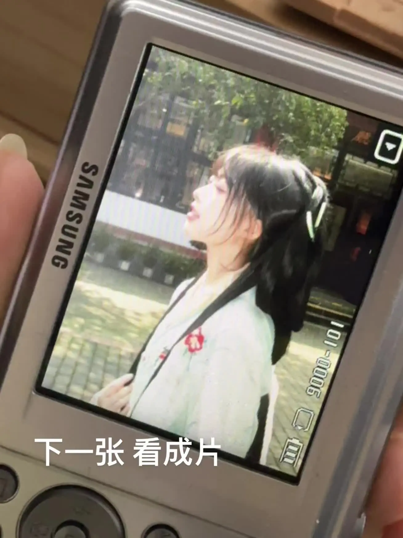 好吧 其实想再骗你们再看一张