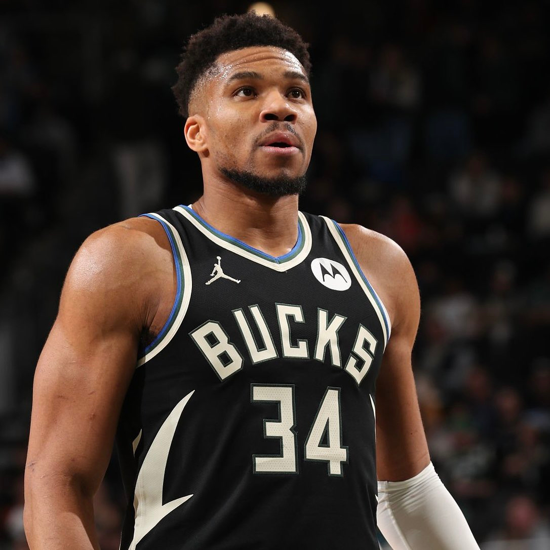 雄鹿打算在截止日前交易字母，而不是等到休赛期。NBA