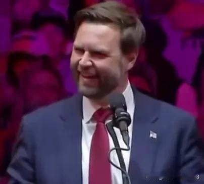 共和党副总统侯选人
万斯的人生
1.他出生于白人工人家庭
2.中学毕业加入海军陆