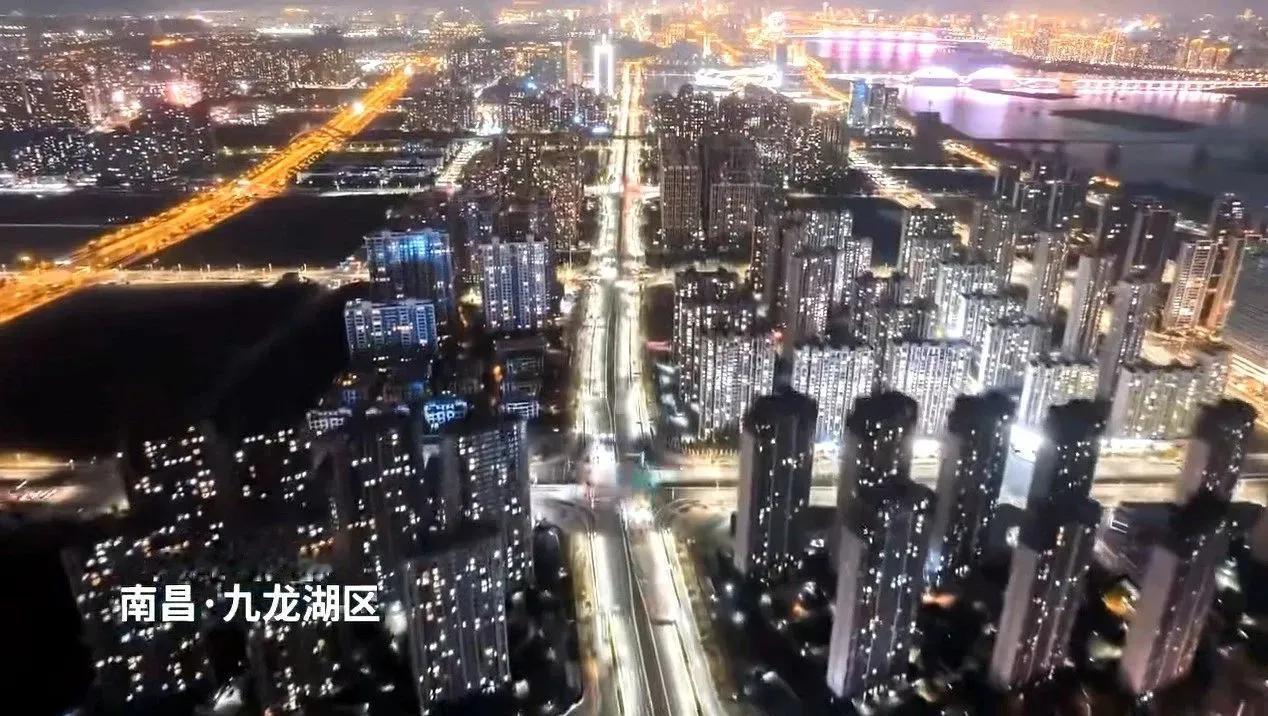 经过8年的发展，南昌九龙湖人口终于大规模涌入!2024年九龙湖新区小学一年级新生