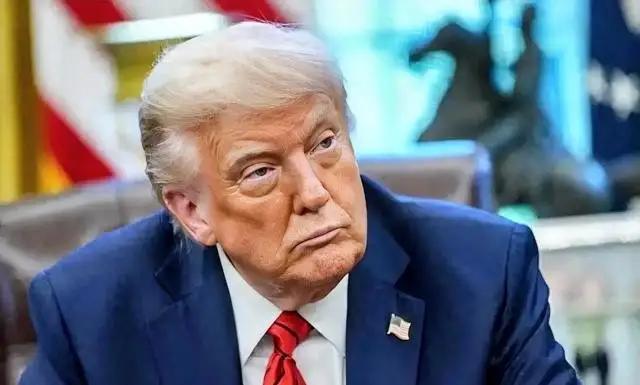 中国这次态度非常明确，不再模棱两可。据英国媒体报道，中方已经清晰表态：如果美国签