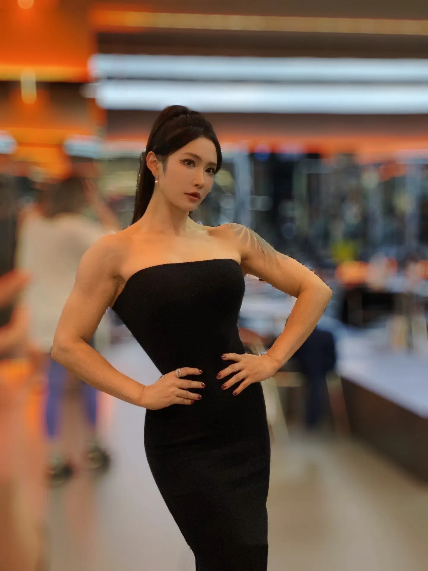 非男非女！不看性别看感觉。