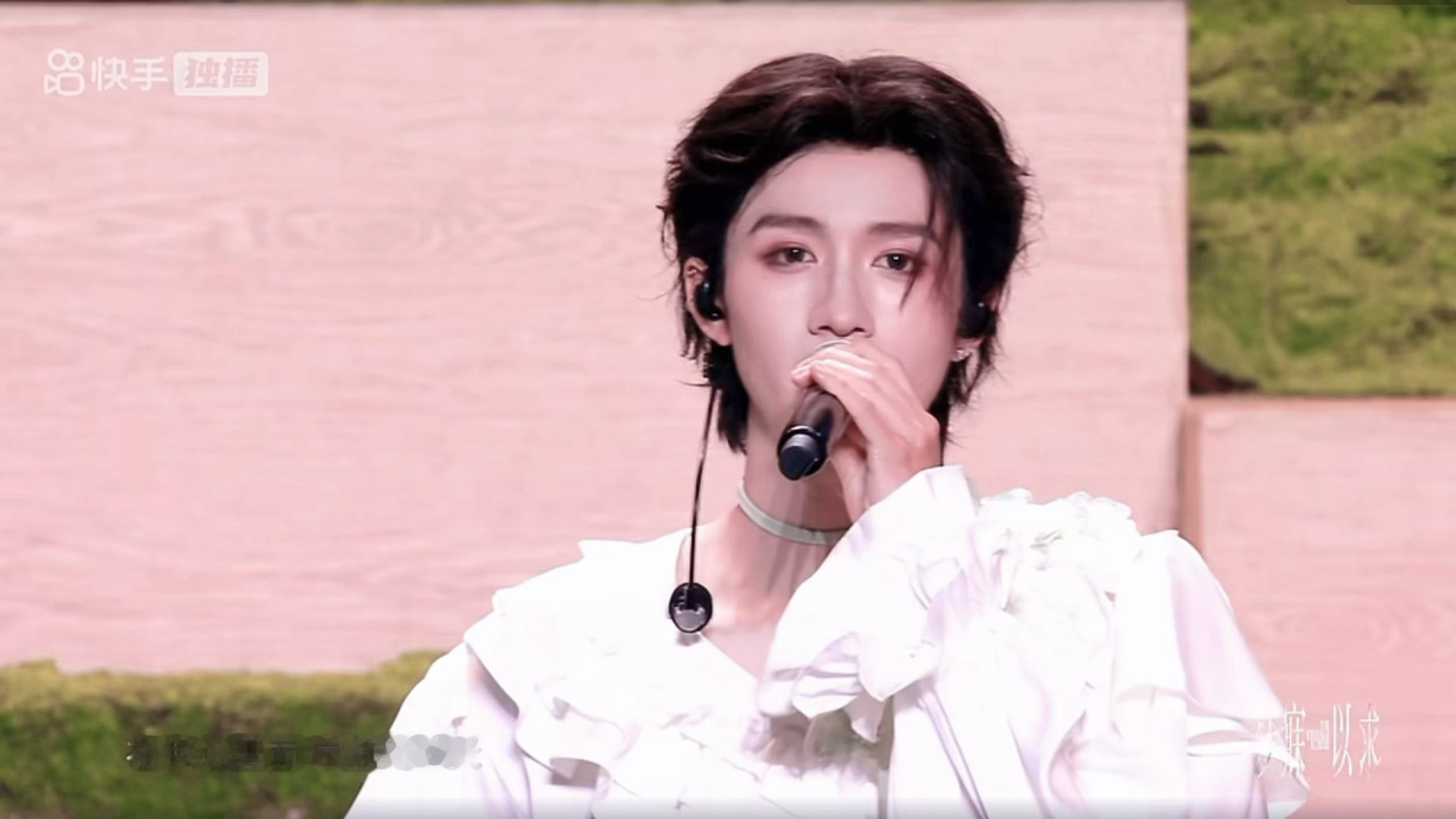好温柔呀像妈妈在给我们唱摇篮曲呢 