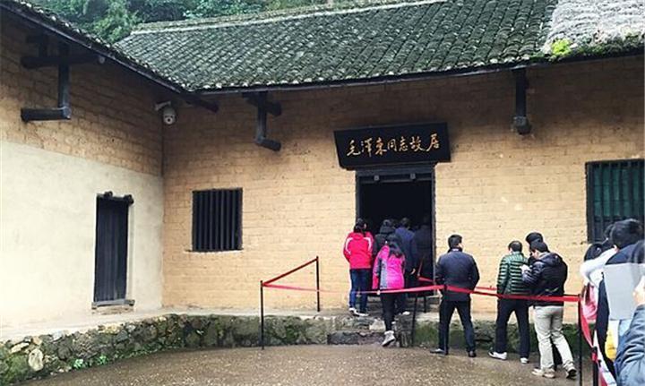 毛主席畅游长江之后，灵机一动想要继续挑战三峡，却被罗瑞卿坚决劝阻，究竟为何不能游