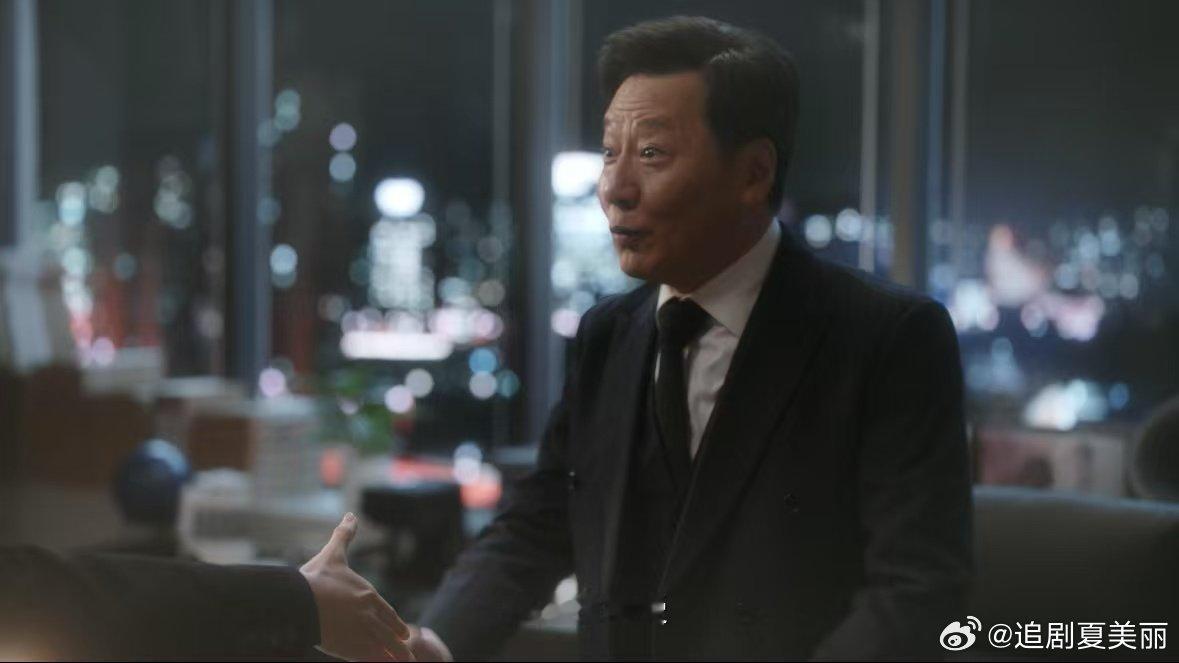 坏了两季的老韩也是好起来了  不得不说，老韩这次太让人刮目相看！从搅局反派到关键