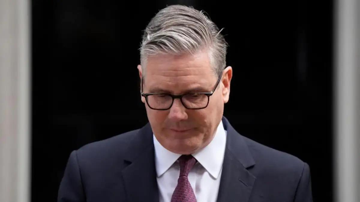 英国这么一个小国，首相职位有什么好折腾的，斯塔默这才当了几天的首相，我们对他都还
