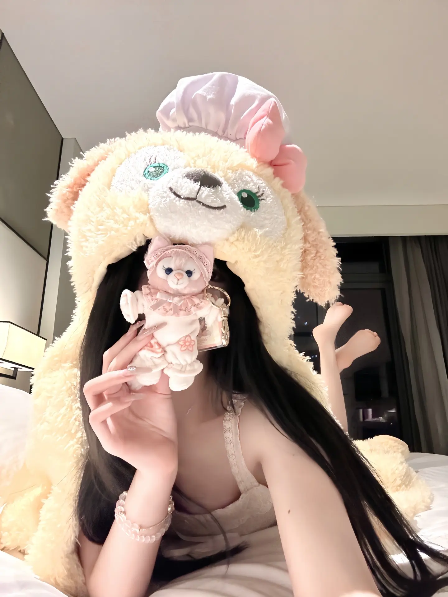时间和钱花在哪 爱就在哪 人爱人无非就是关心加舍得花钱 不然比谁打字快吗？