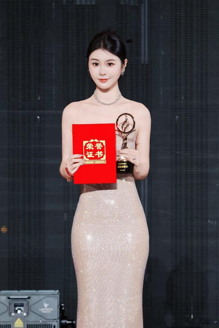 所有投资里，最稳、永不亏损的只有一件事✨世间所有投资，都有风险、有波动、有盈亏。
