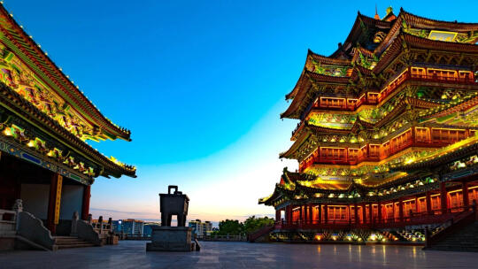 大年初五晚上，阅江楼限时亮灯啦！门票限量约