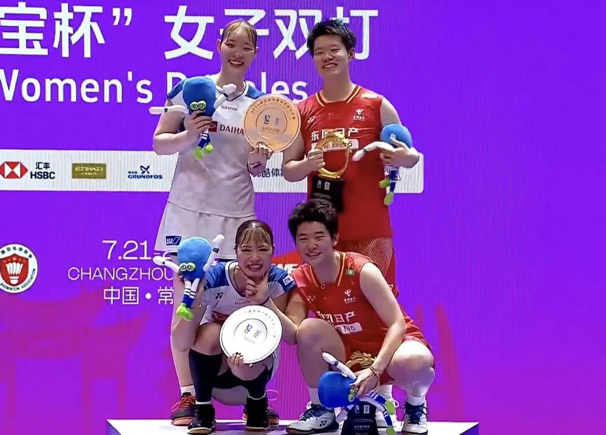 2026年中国公开赛女双决赛，刘圣书/谭宁直落两局赢了日本组合，卫冕成功。
另一