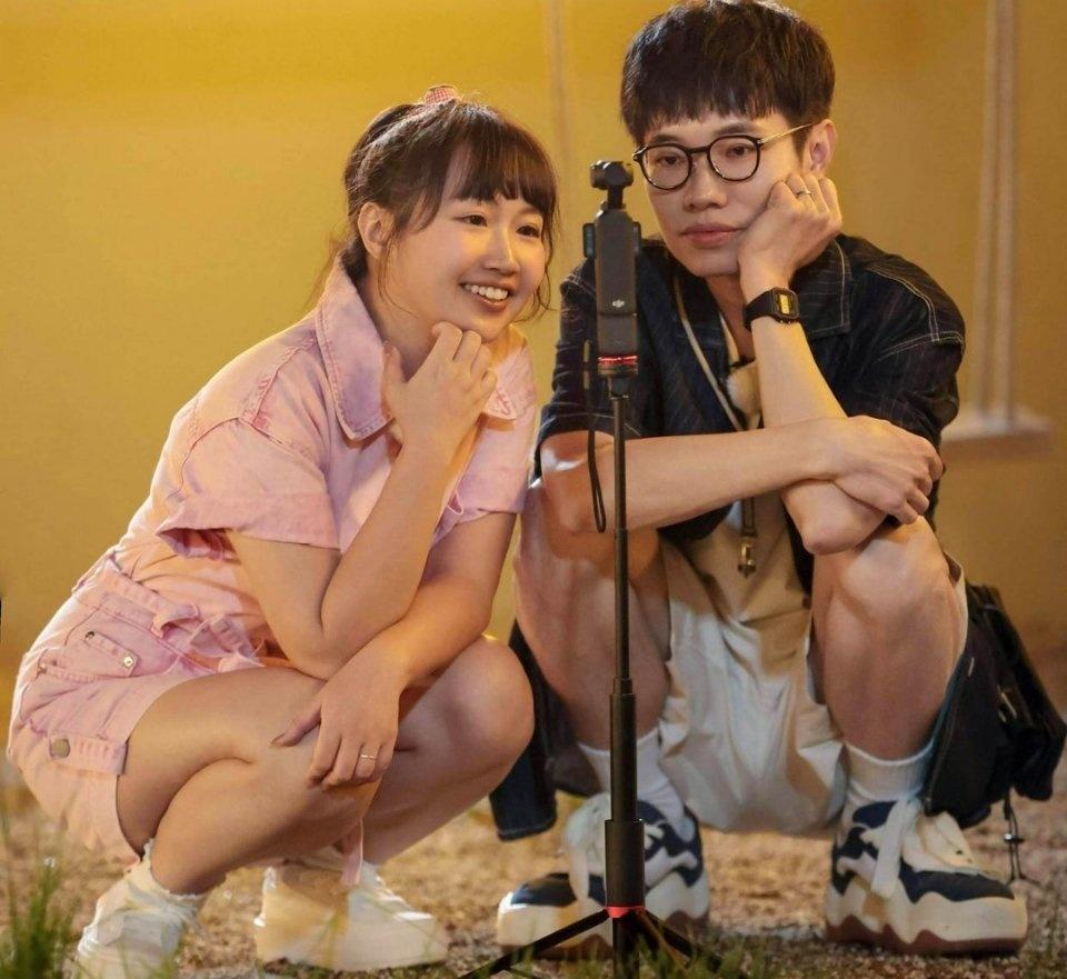 这场“再见爱人”的闹剧没有赢家。麦琳的眼泪、李行亮的沉默、网友的争吵，共同构成了