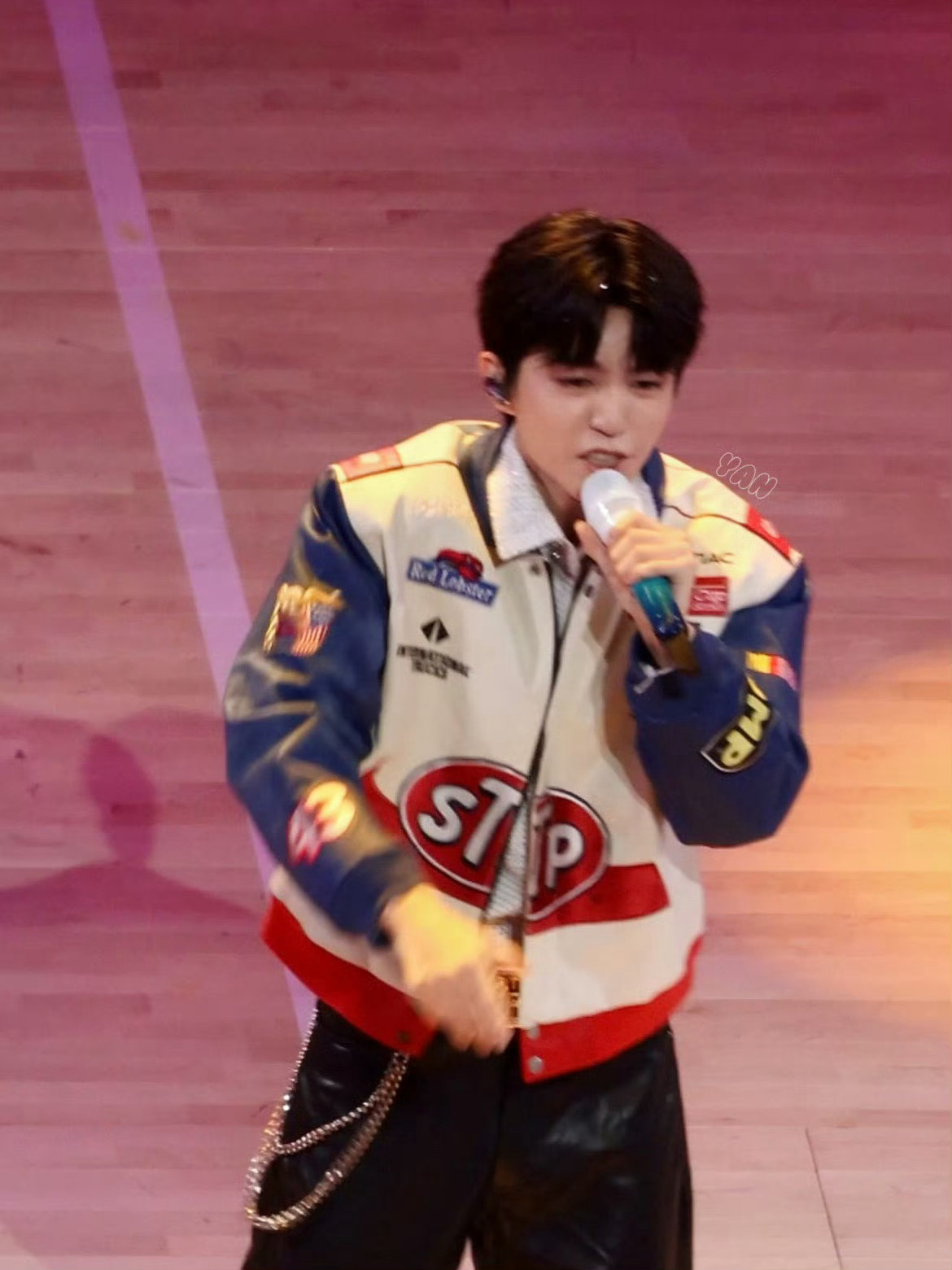 这太萌了…………猫咪不发威你真当我是hello kitty💢©️海盐焦糖脆 ​