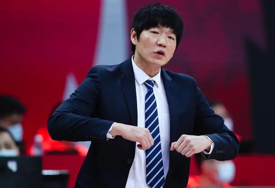 通过十五届全运会各级别篮球比赛，觉得山东高速应该退出山东男篮。同时，邱彪也可以另