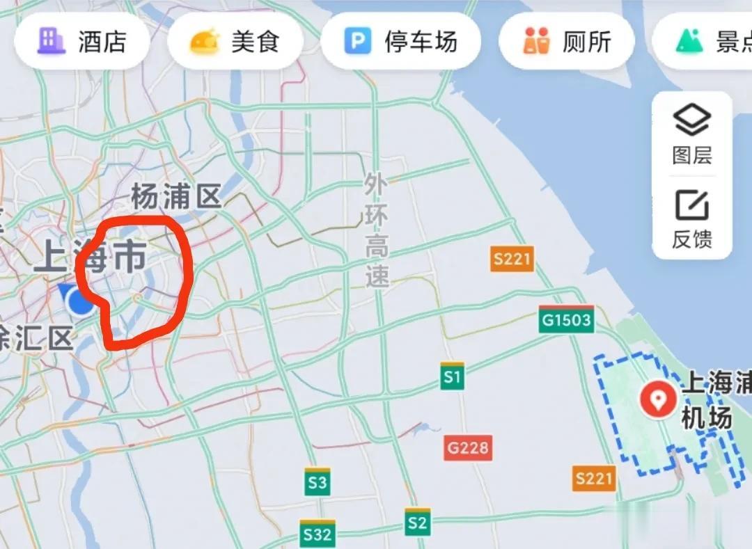 浦东机场一对比确实比澳门🇲🇴要大，范围面积和外滩+陆家嘴面积一样大