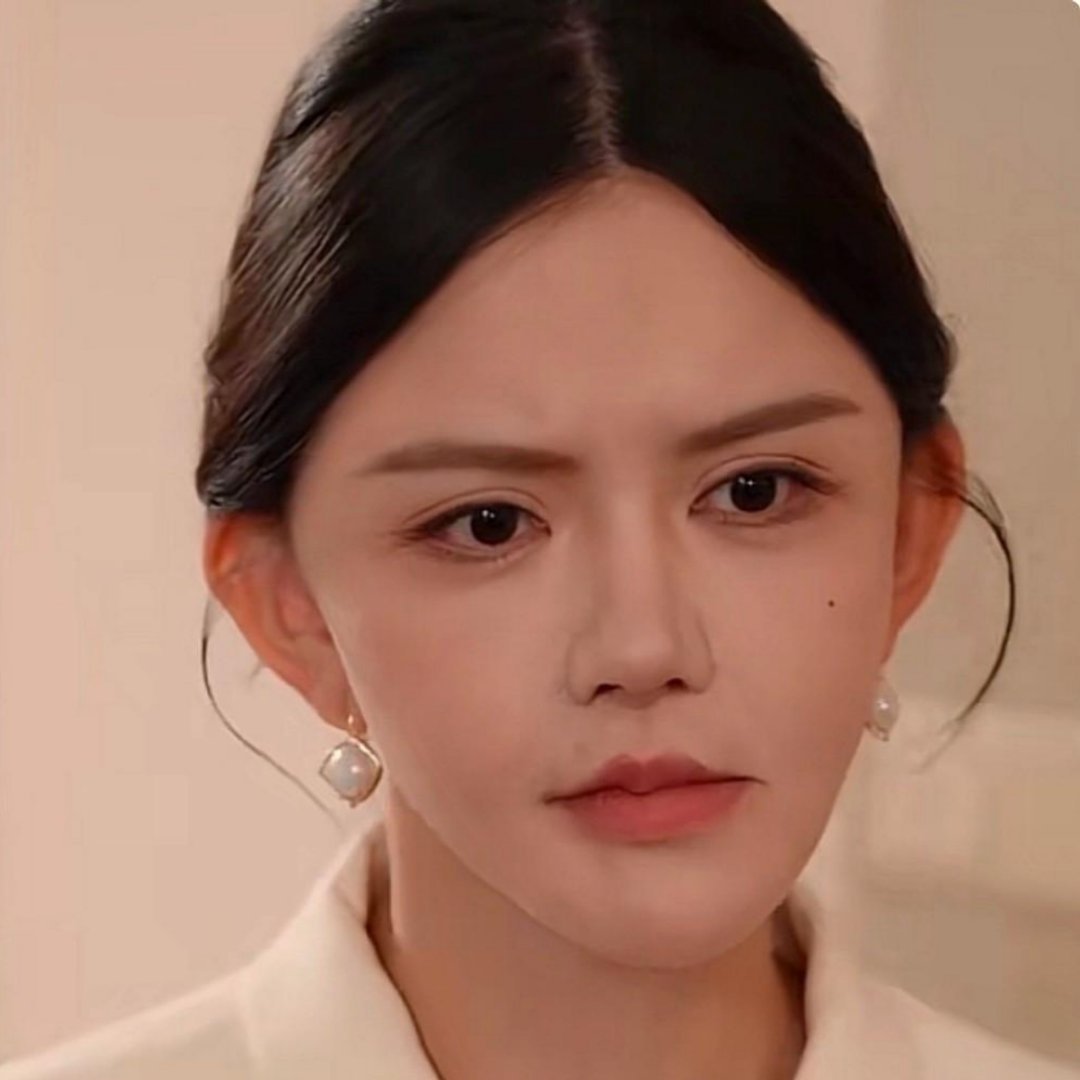 曝宋浩然亲哥和韩安冉工作人员恋爱 “结婚博主”韩安冉直播爆料，自己团队商务助理与