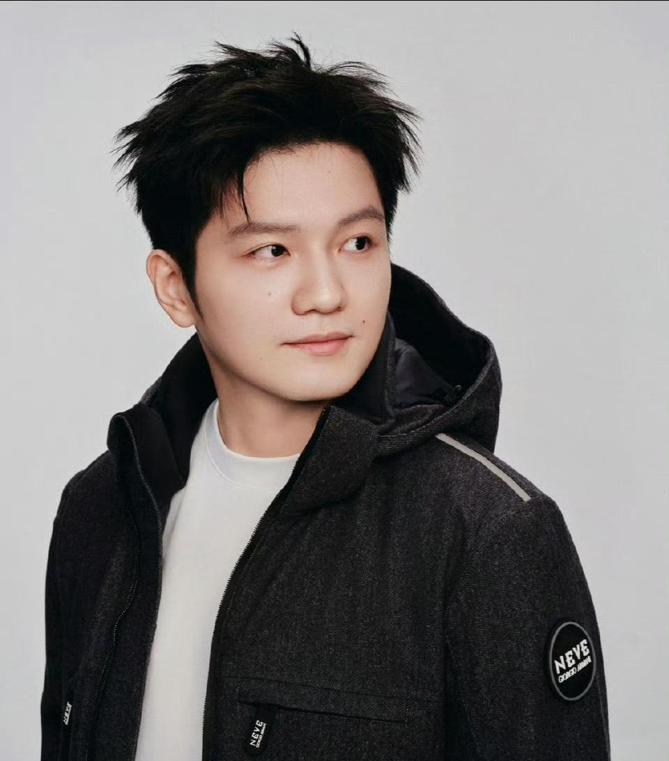 国乒男队本次世界杯的表现着实令人意外，闯入16强的选手仅有两人，最终更是只剩王楚