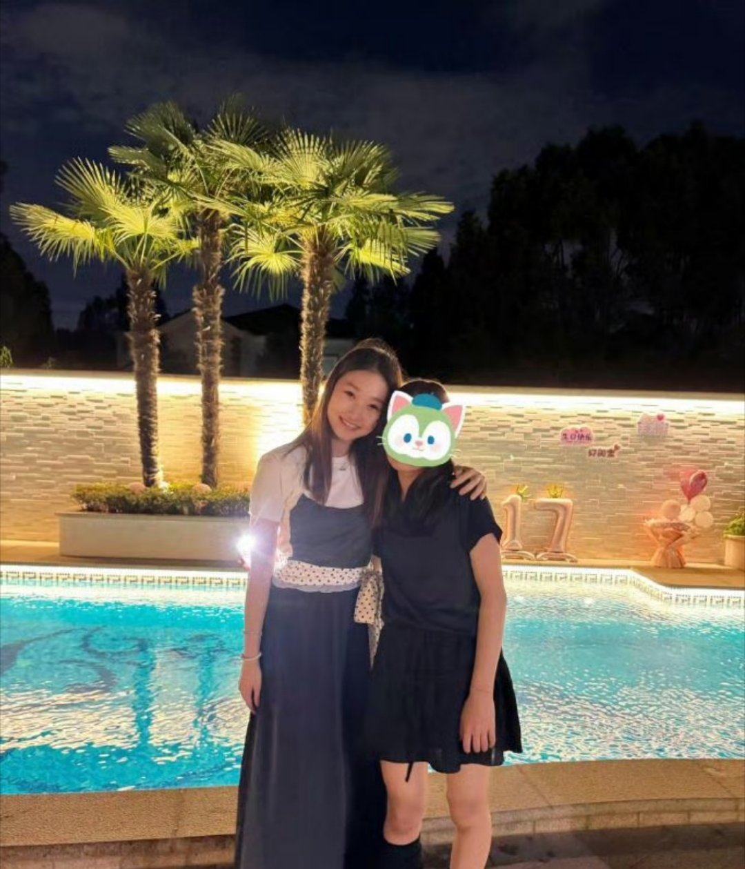 文章马伊琍大女儿17岁近照好漂亮啊！但是看不出来像爸爸还是像妈妈[皱眉][皱眉]