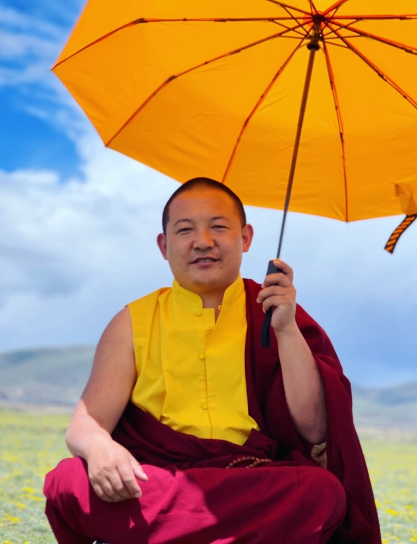 和不一样的人在一起，就会有不一样的人生。在现实生活中，你和谁在一起的确很重要，甚