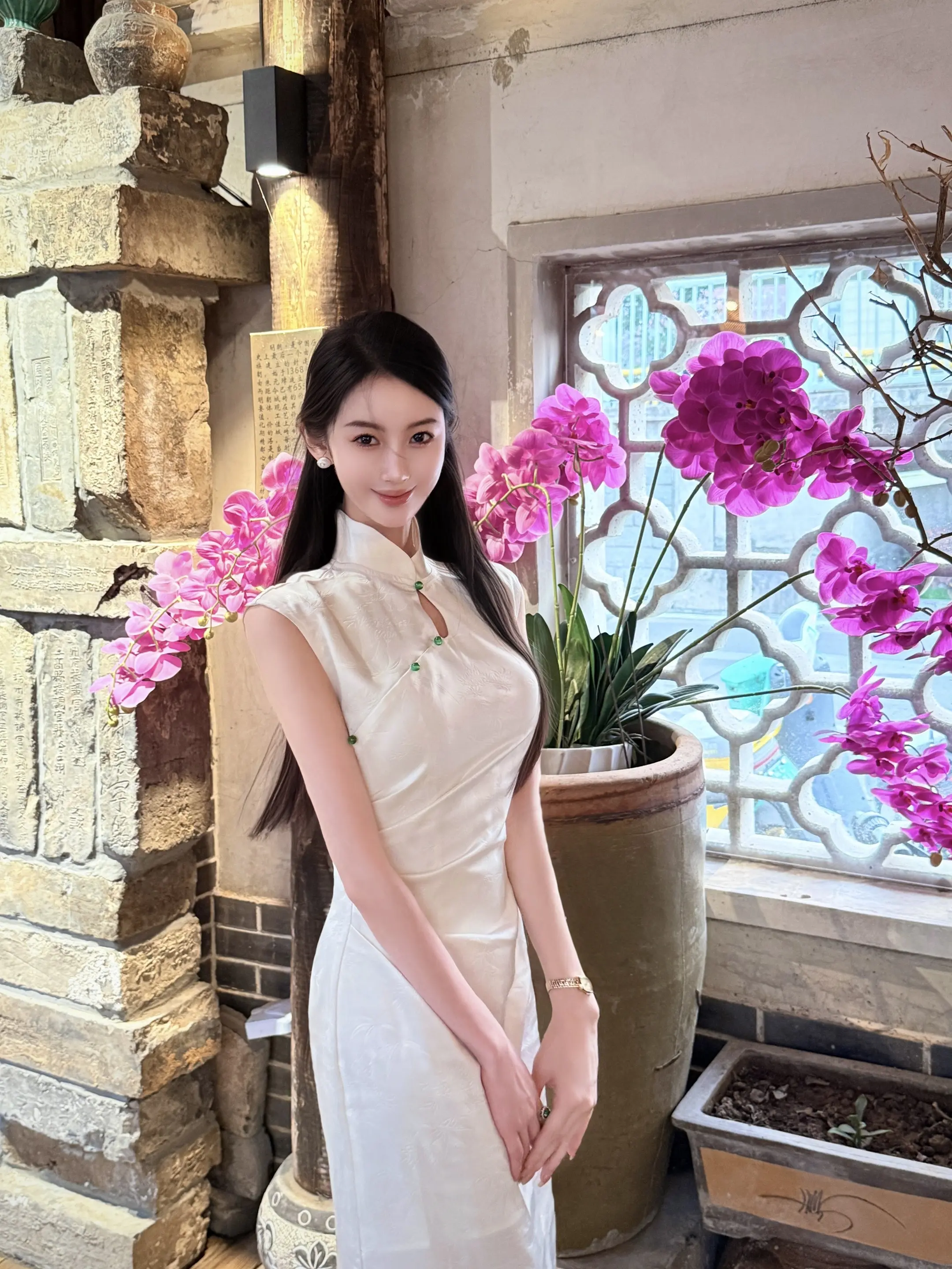 错有持花梦 不是持花人。