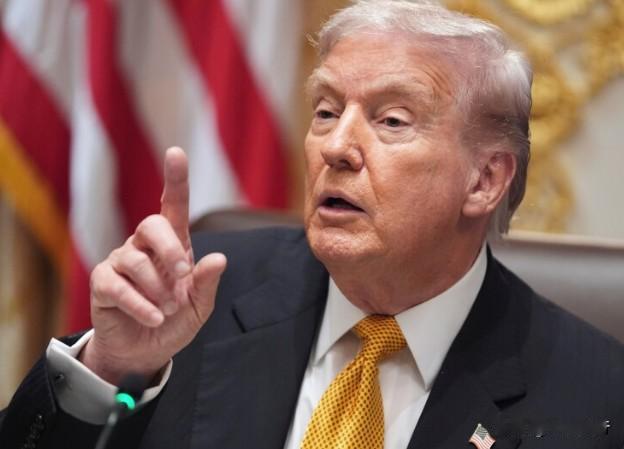 最高法院按下“暂停键”，但饥饿不会等判决。
SNAP——这项本该让穷人不饿肚子的