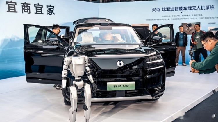 【取代特斯拉 比亚迪登顶香港电动车月度销冠】随着国产电动车涌入香港，比亚迪已成为