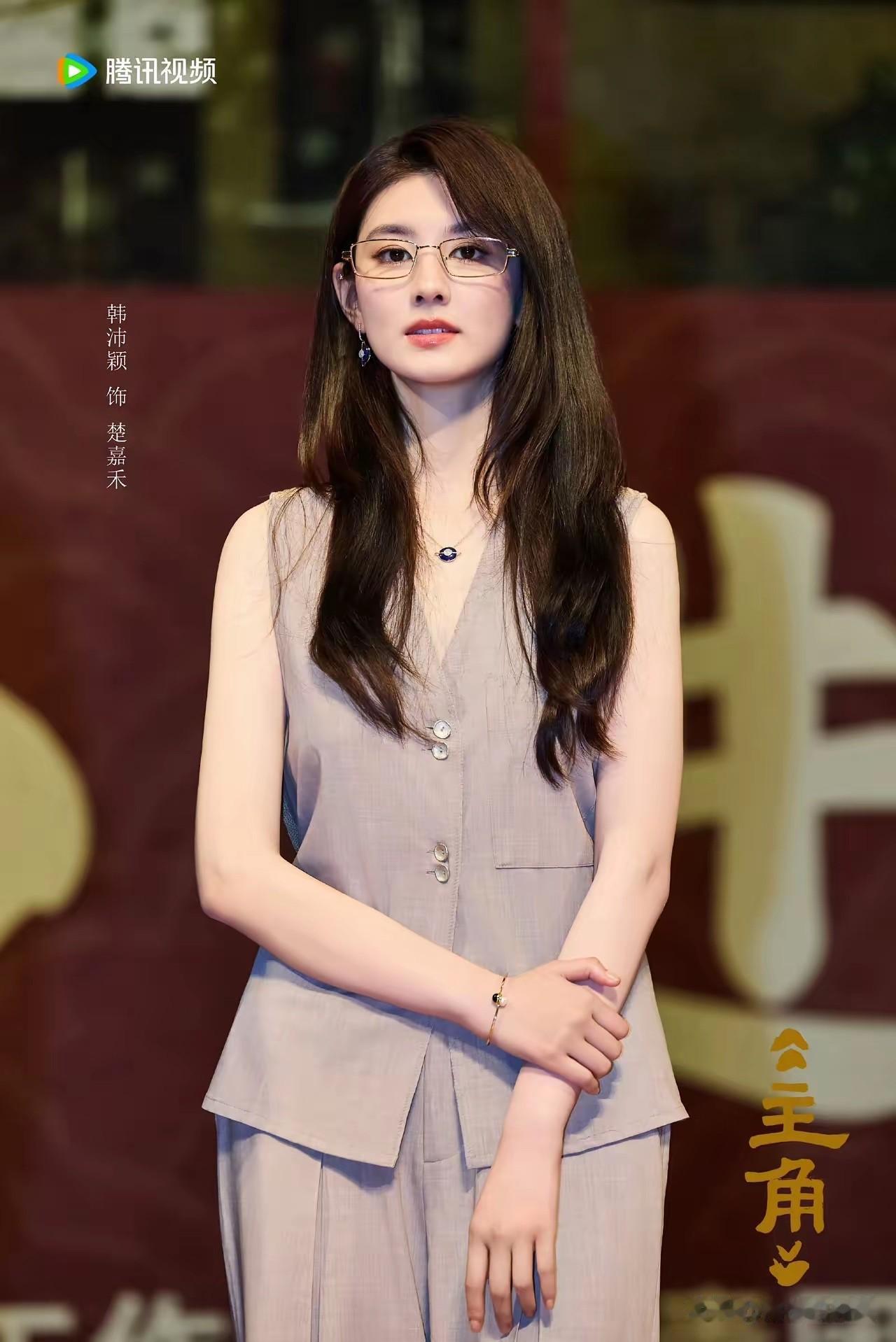 楚嘉禾被全网追着骂这事，
我专门去扒了一下，
不扒不知道，一扒才发现，
骂她的人