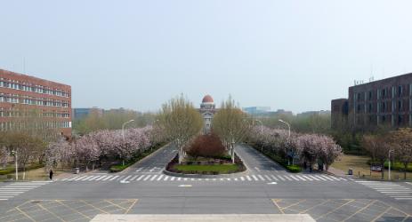 咱们就来直接聊点最实际的，2026年的甘肃高考生，咱们普通人家的孩子，怎么花最少