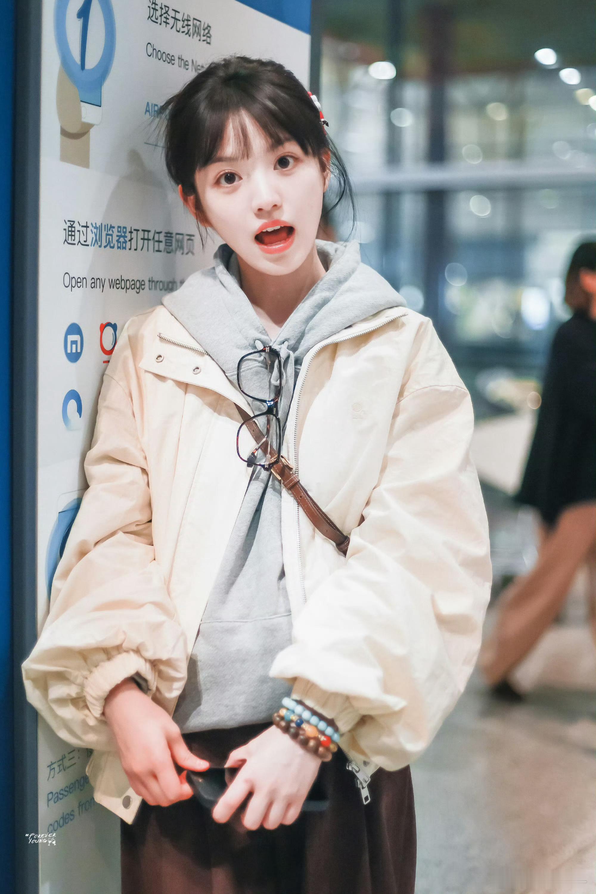 怎么会有这么甜的女孩～田曦薇